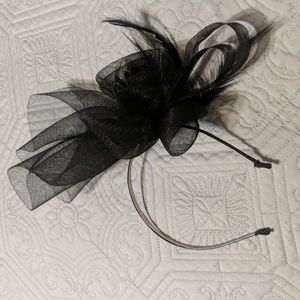 Black fascinator